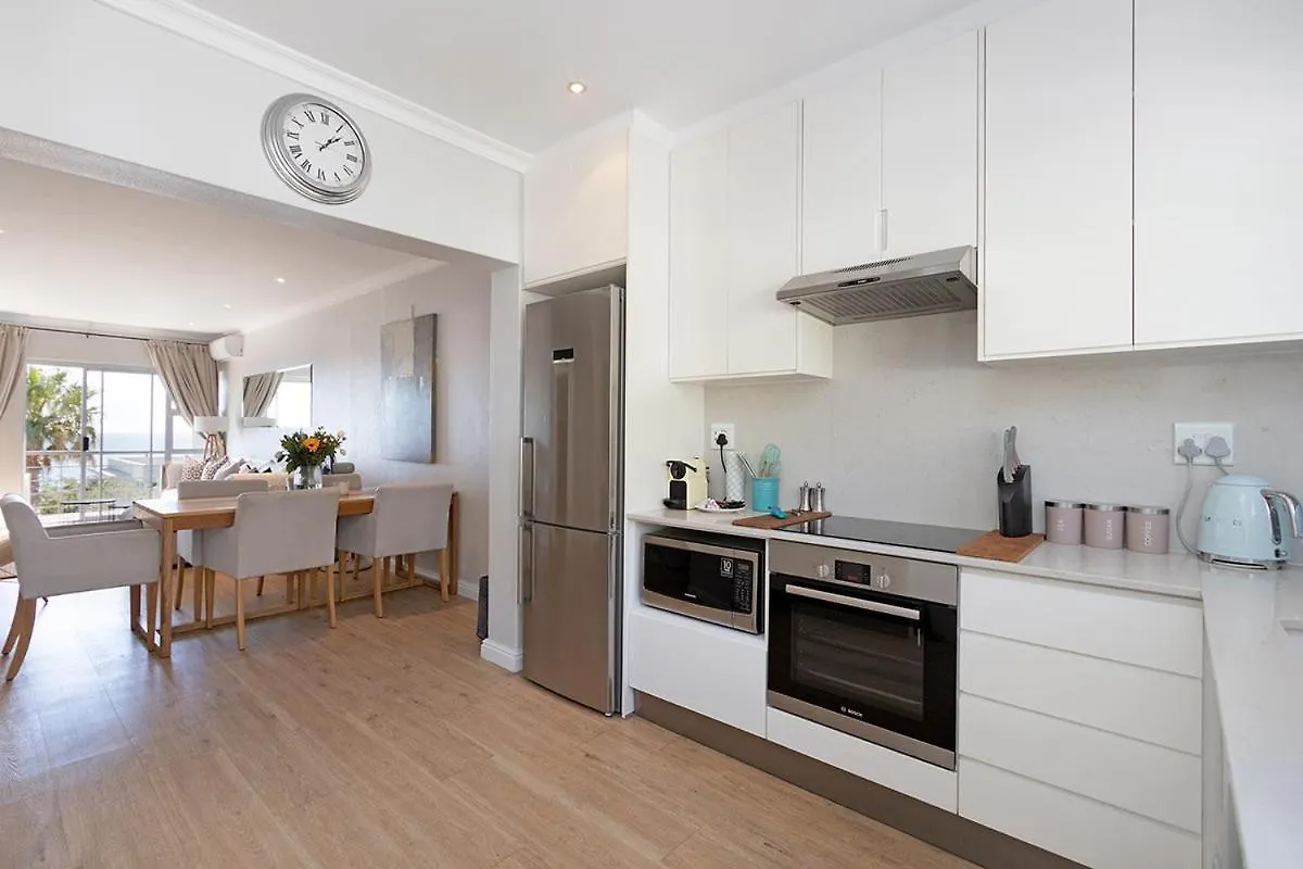 Stunning Sea View Apartment - Camps Bay Cape Town